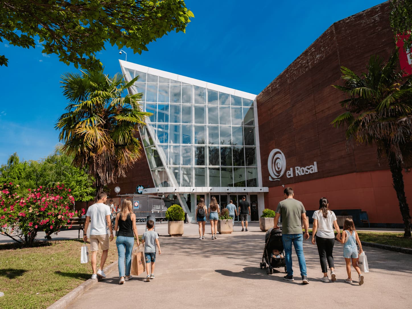 Arker transforma centros comerciales en espacios vivos y dinámicos