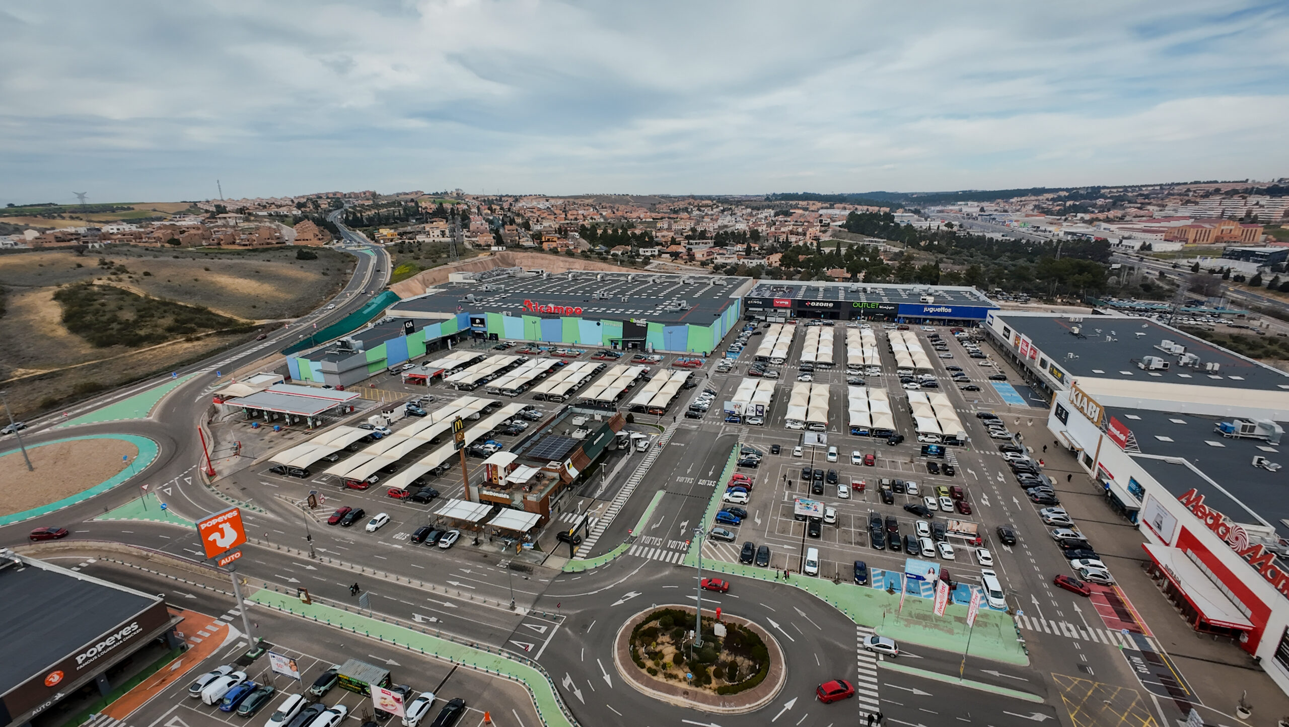 Parque Comercial La Abadía